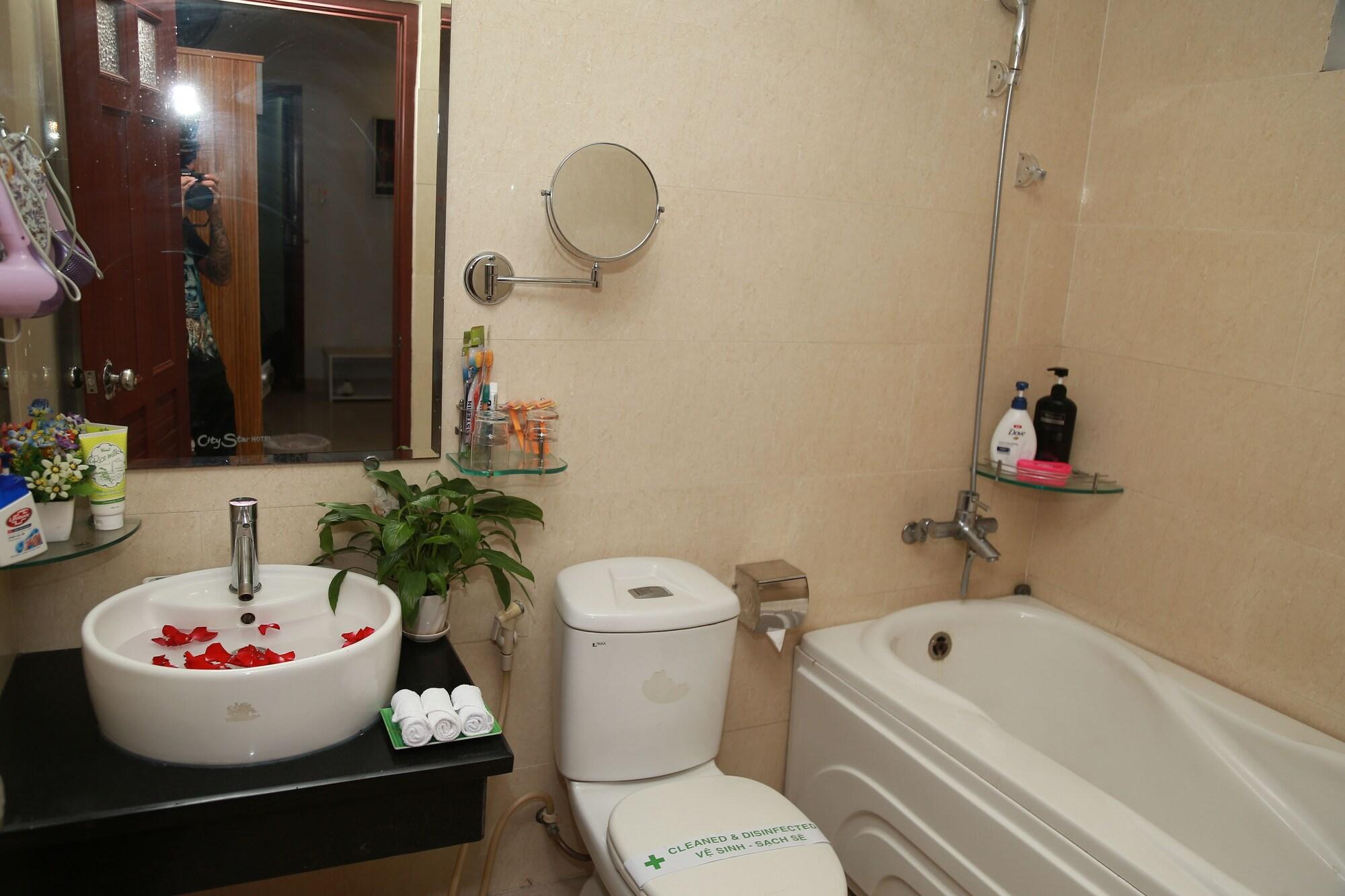 Khách sạn Star 2*